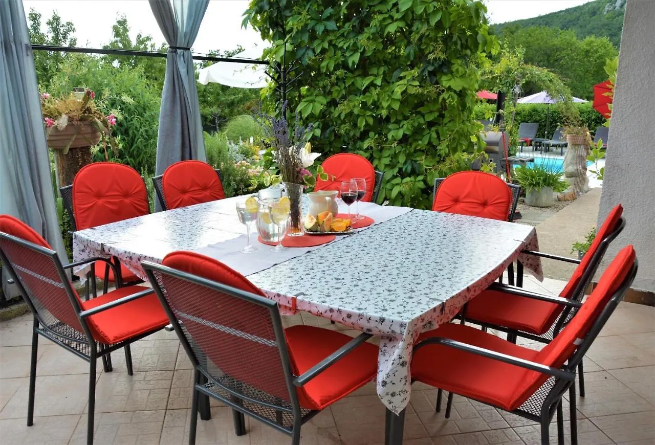 Villa Anne A Lovely Place In The Mountains Brest